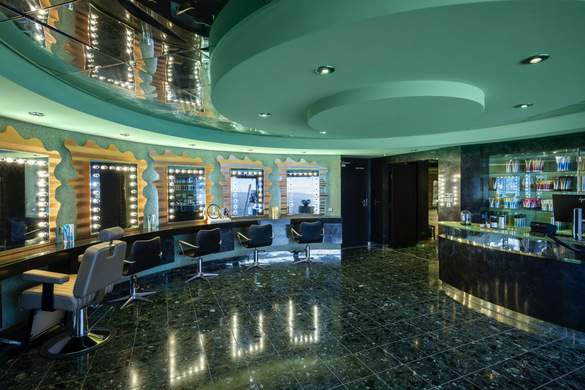 MSC Cruises MSC Fantasia Hair Salon - Credit - Ivan Sarfatti - MSC Rights 2.jpg